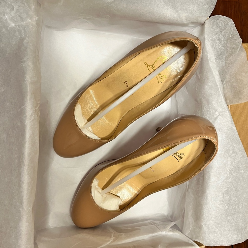 Christian Louboutin Paris Fifille 100 Patent Nude - Picture 4 of 10